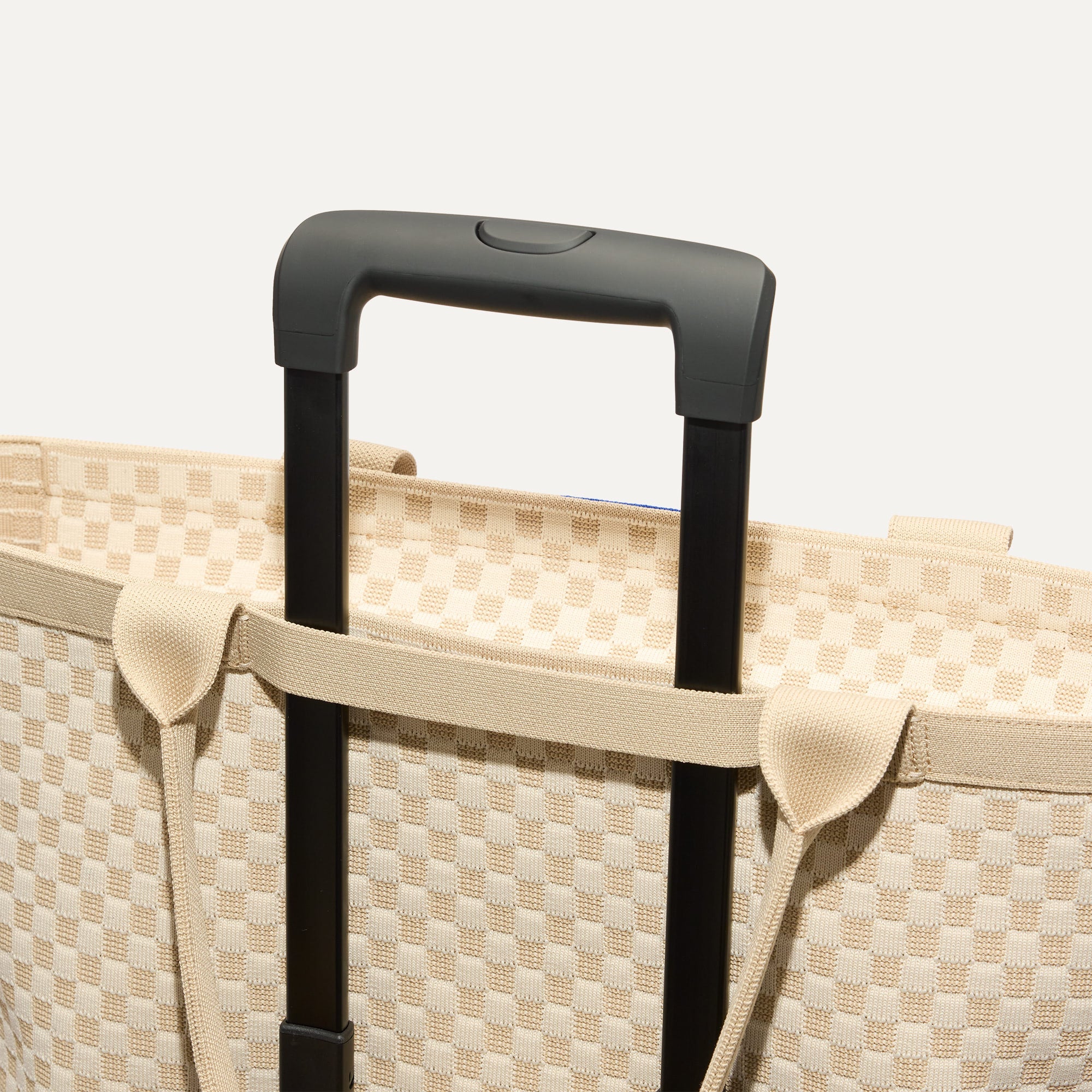 The Zip Travel Tote - Parchment Basketweave